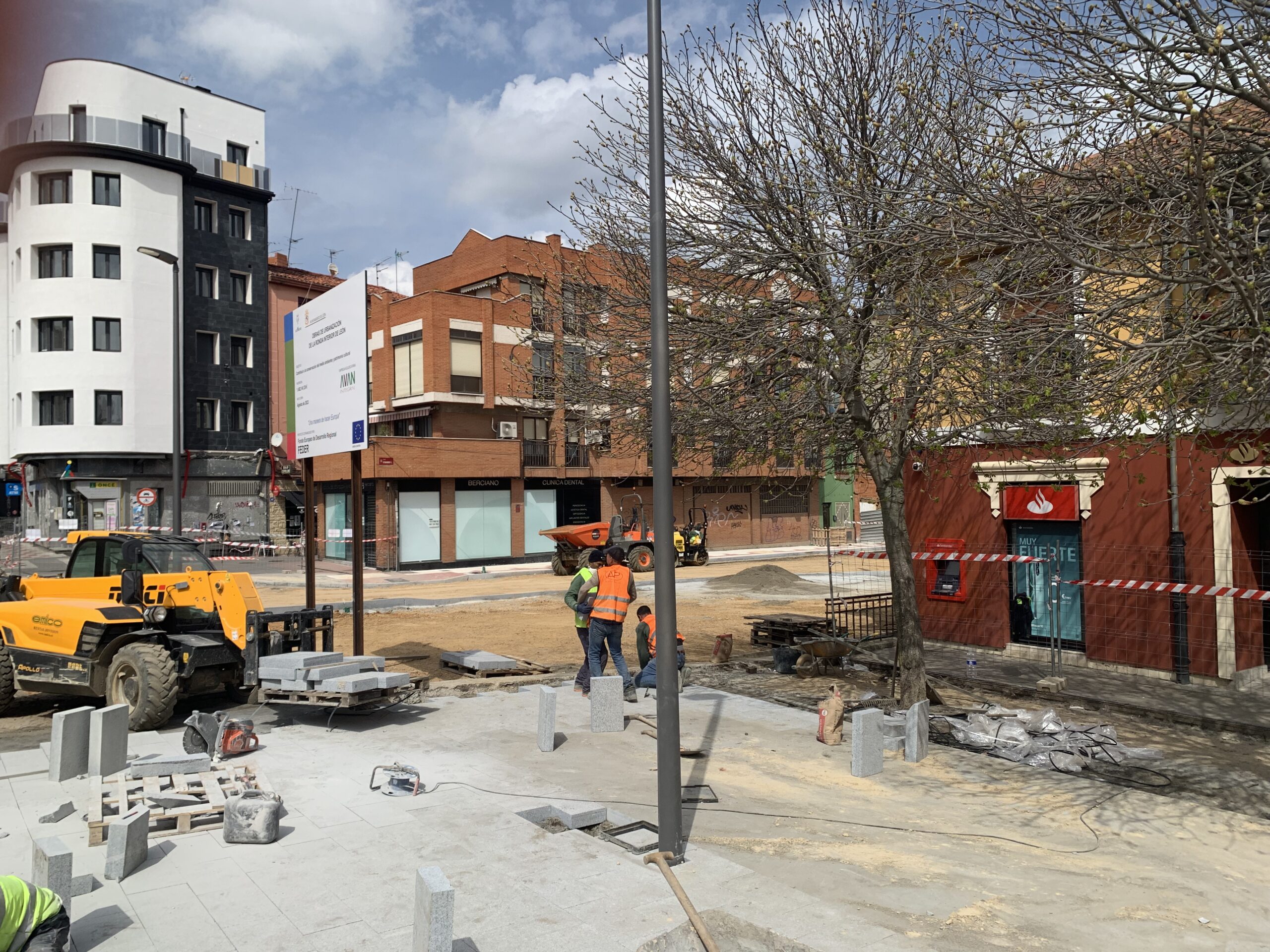 Obras de la Ronda Interior de León. / LEON24HORAS