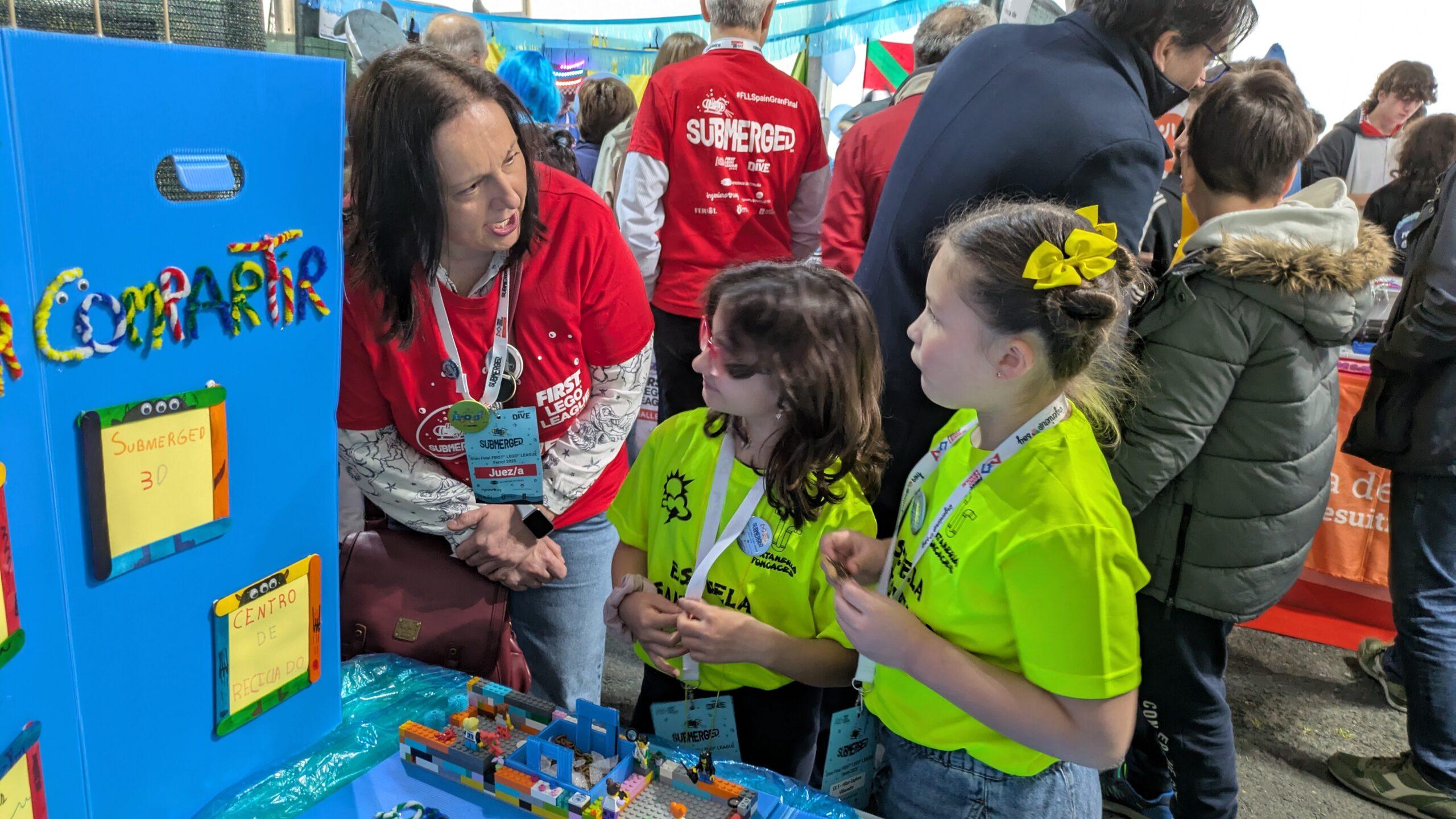 Alumnos del CRA Villacedré en la gran final de la First Lego League España. / JCYL