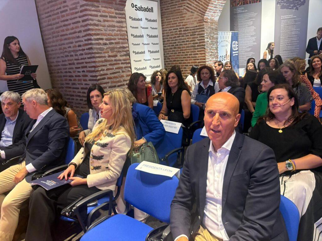 IV Congreso de Empresarias y Directivas del Atlántico (EDA). Organizado por la Asociación de Empresarias Leonesas (ASELE). León 24 horas.