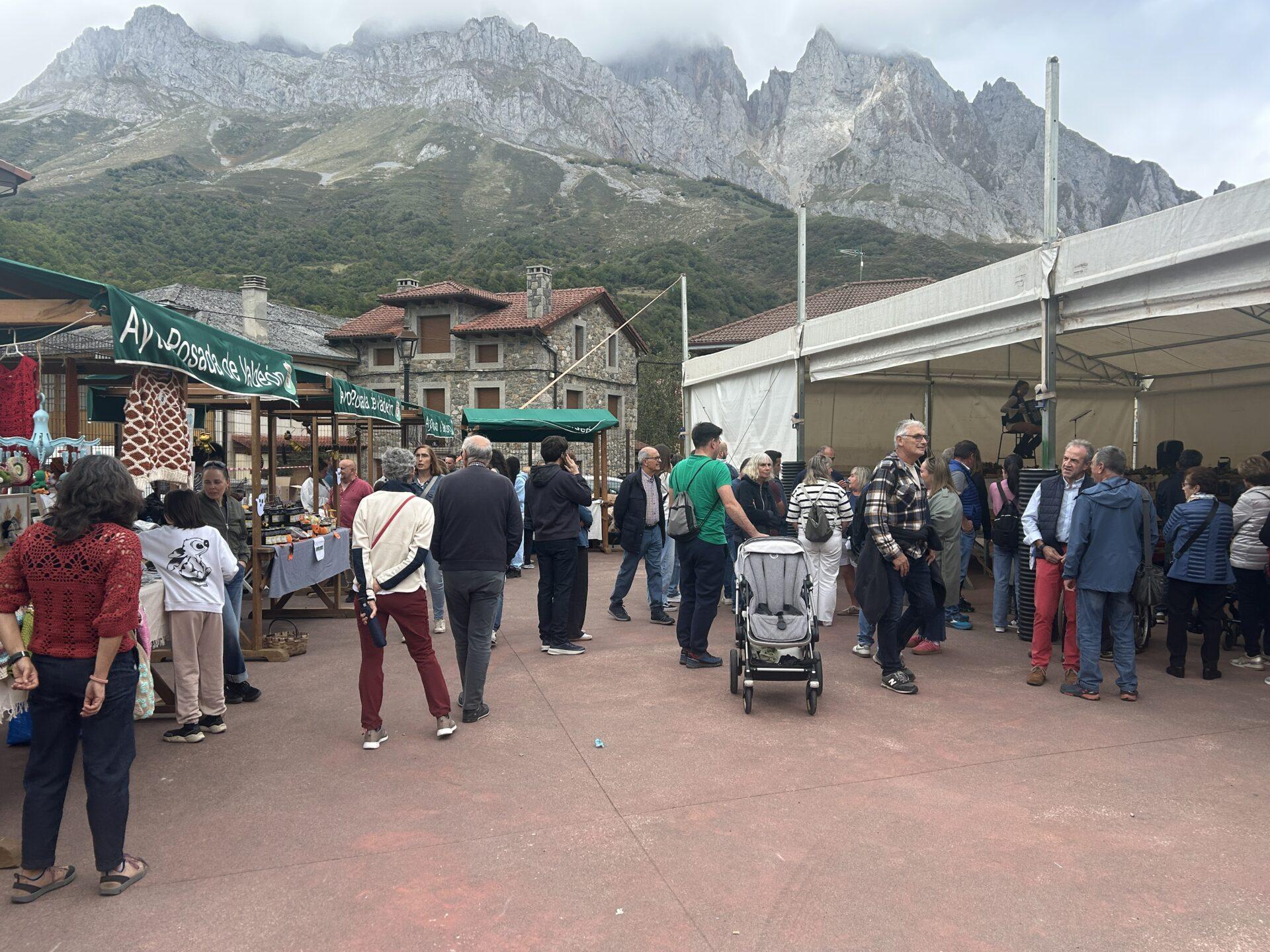 XXI Feria de los Picos de Posada de Valdeón. Hugo García - León 24 Horas
