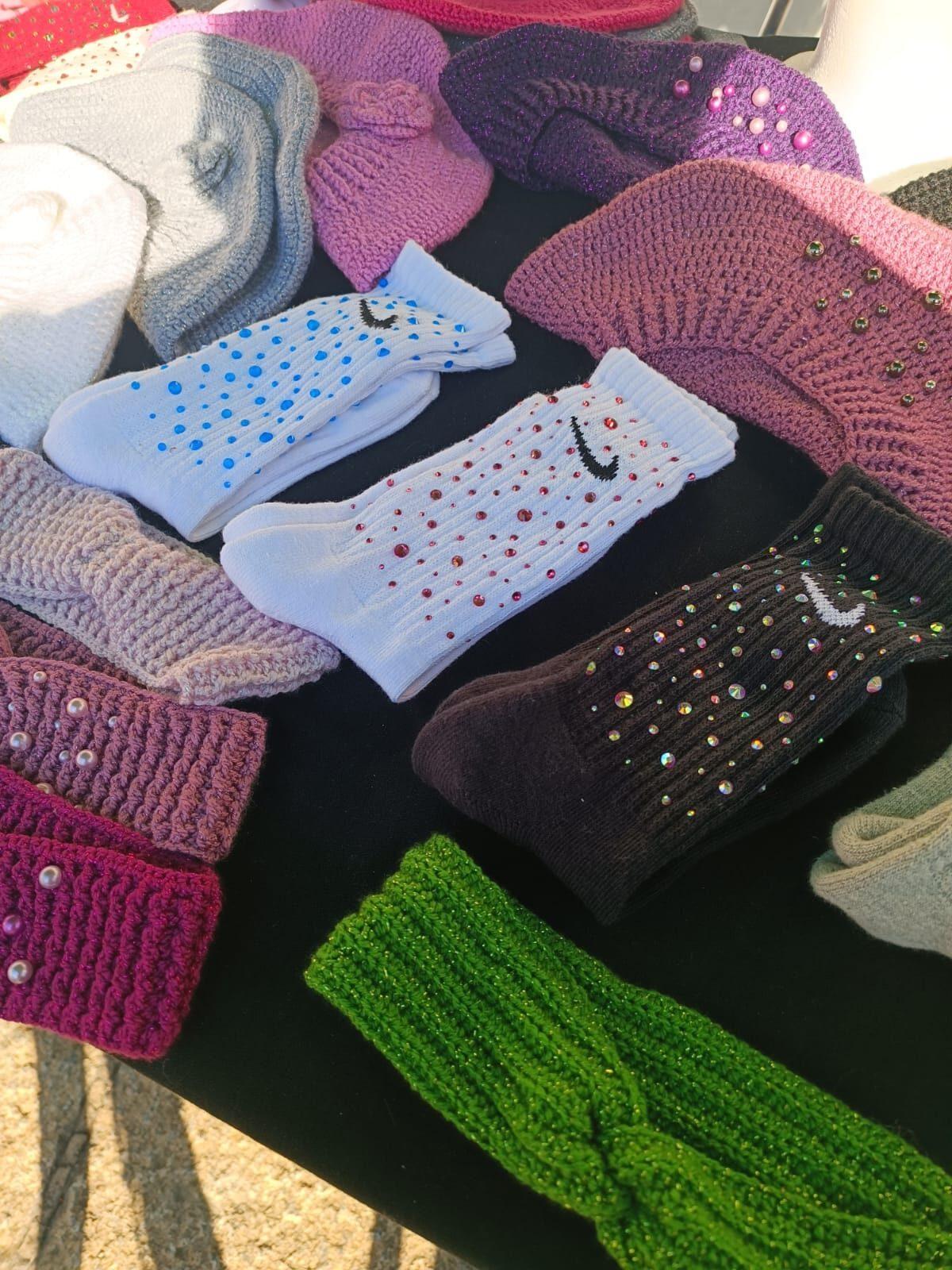 La Plaza de San Marcelo se llenó de color y creatividad en la jornada inaugural de Moda en la Calle 2025.