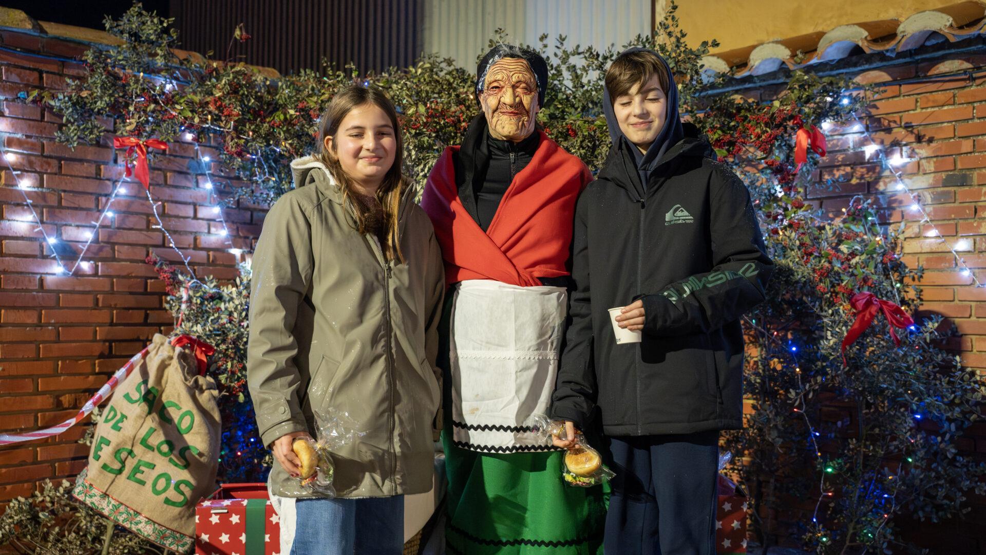 La Vieja del Monte llega al Barrio de la Peregrina de Sahagún | APL - Leon24Horas